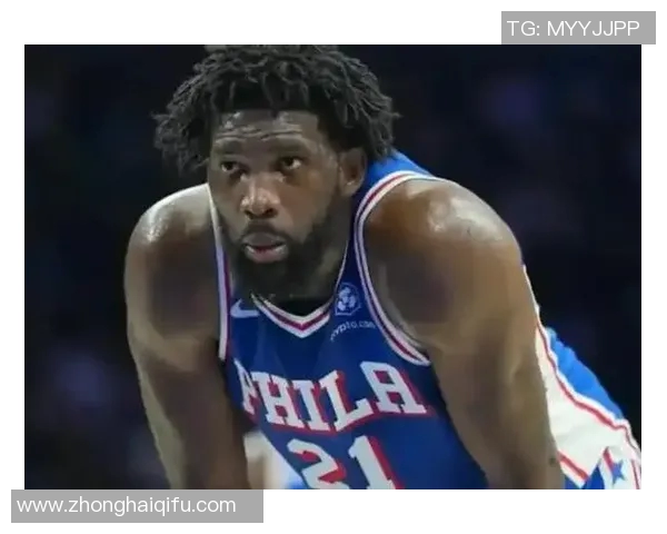 NBA常规赛：恩比德率76人迎战坎宁安领衔的底特律活塞，内线统治力对决新生代控卫